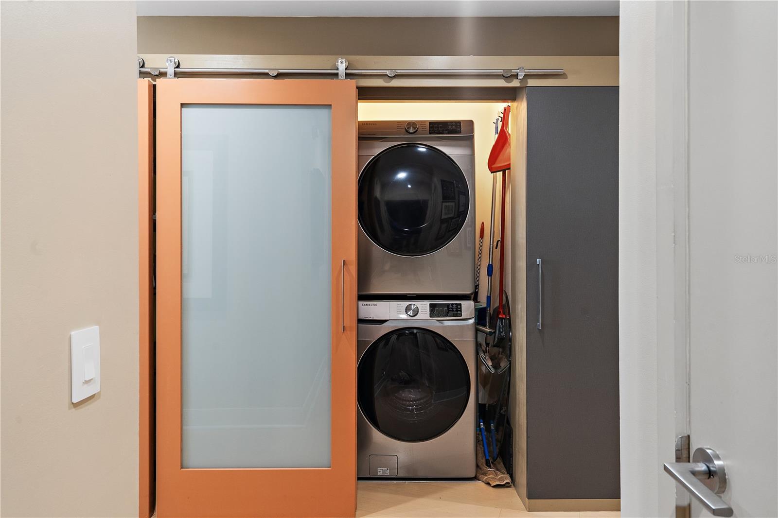 Image 29 of 47 For 175 1st Street S 2102