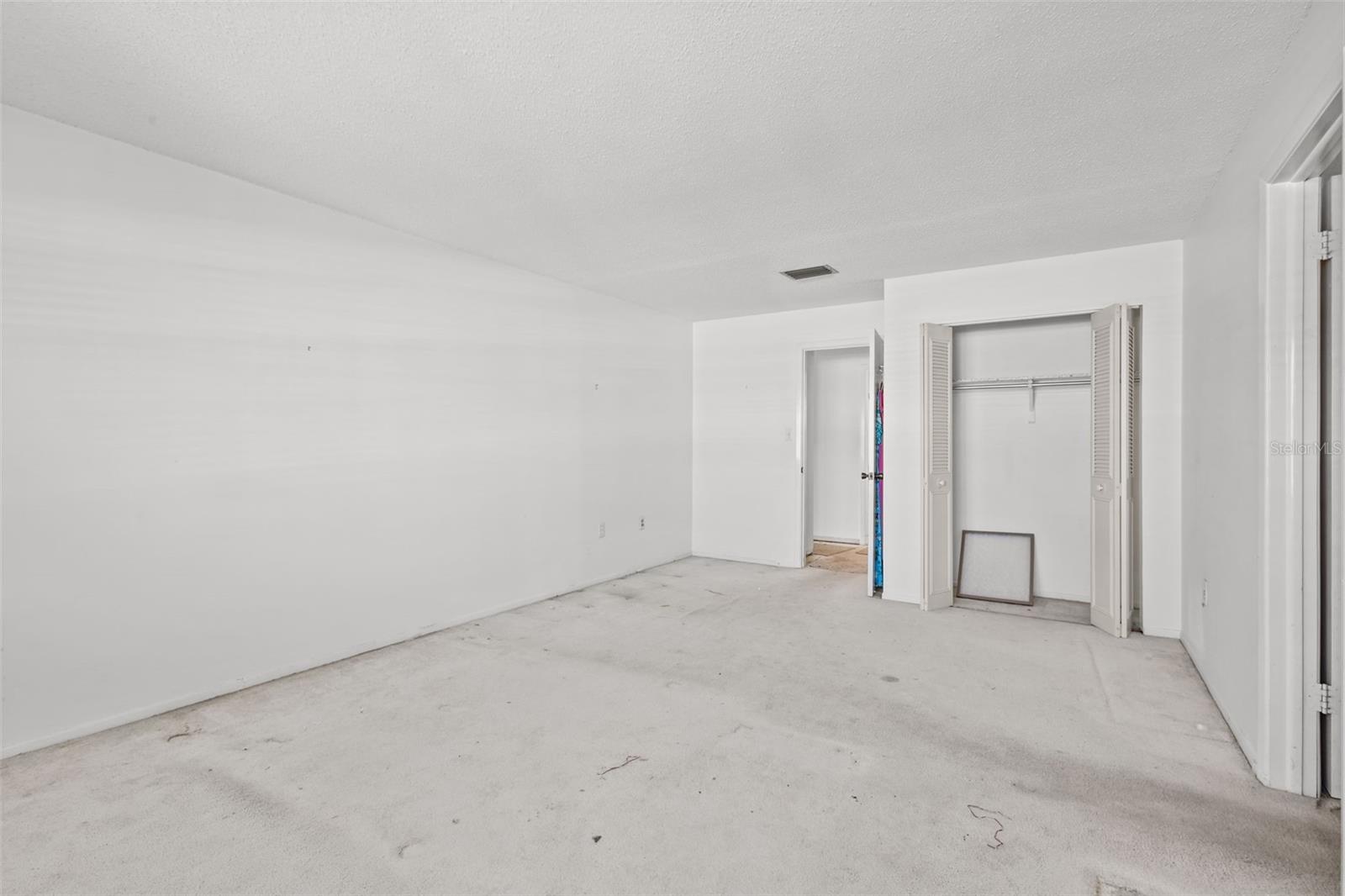 Image 8 of 15 For 1706 Belleair Forest Drive 202