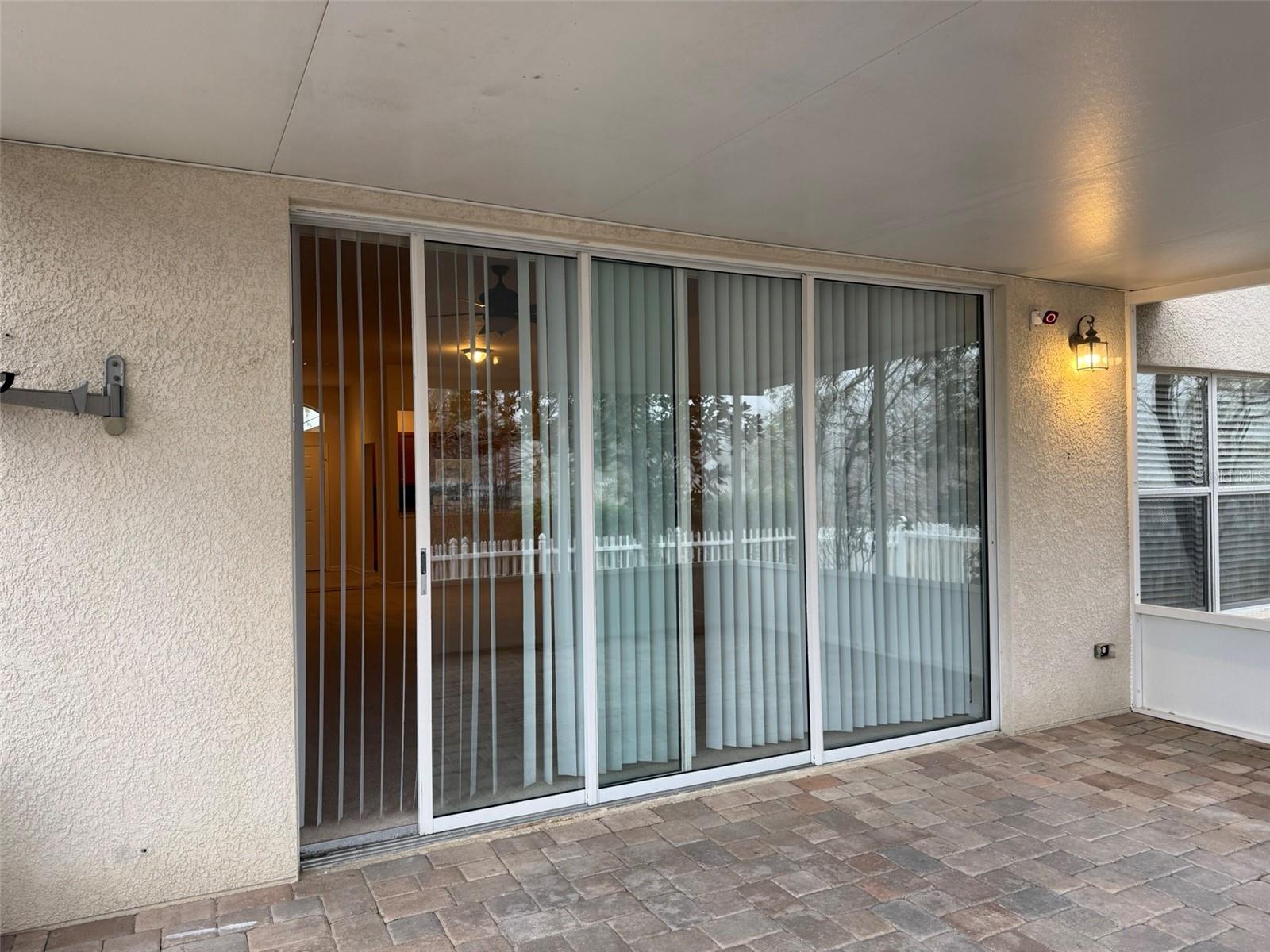 Image 13 of 14 For 662 White Flower Way