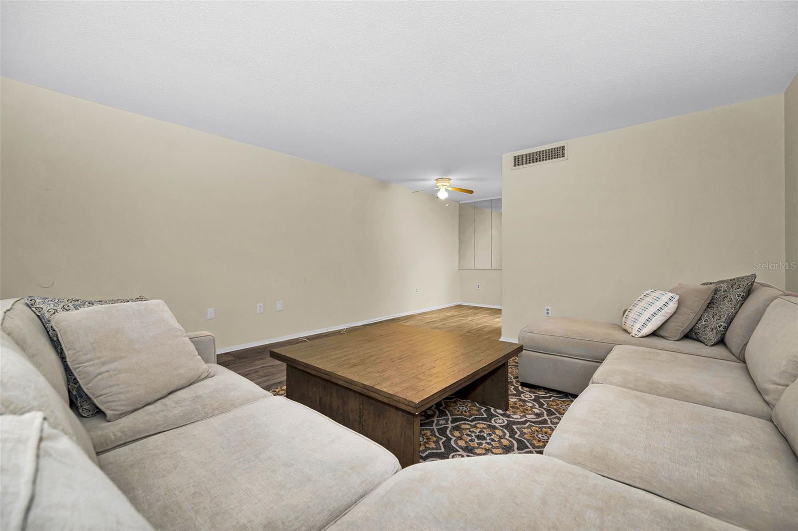 Image 15 of 64 For 1001 Pearce Drive 205