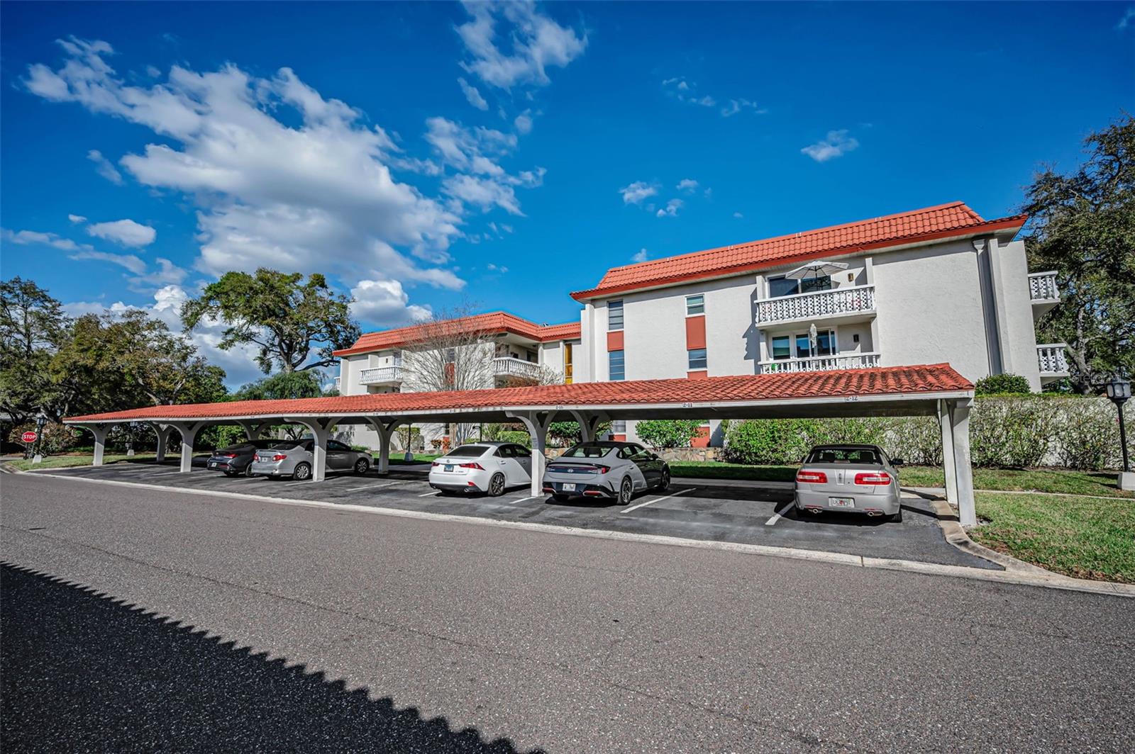 Image 2 of 64 For 1001 Pearce Drive 205