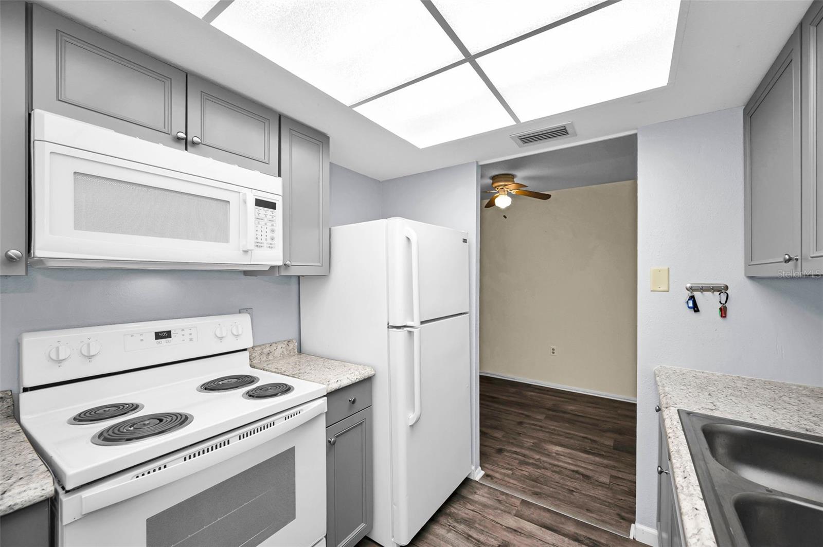 Image 22 of 64 For 1001 Pearce Drive 205