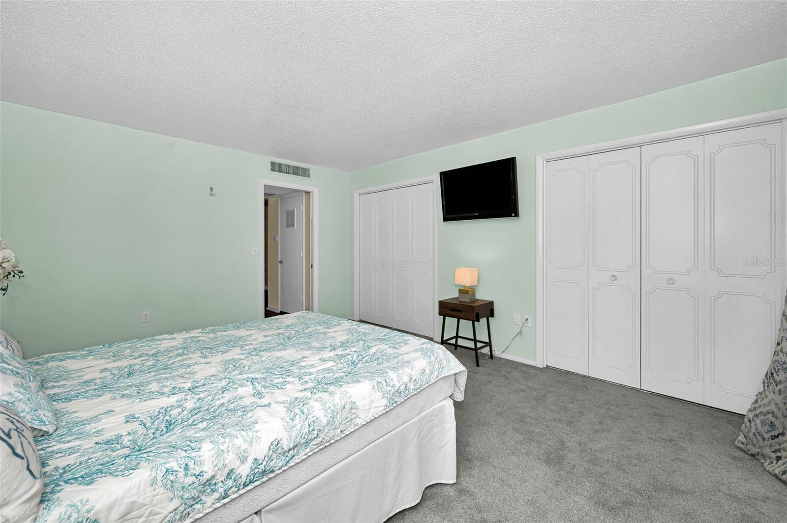 Image 30 of 64 For 1001 Pearce Drive 205