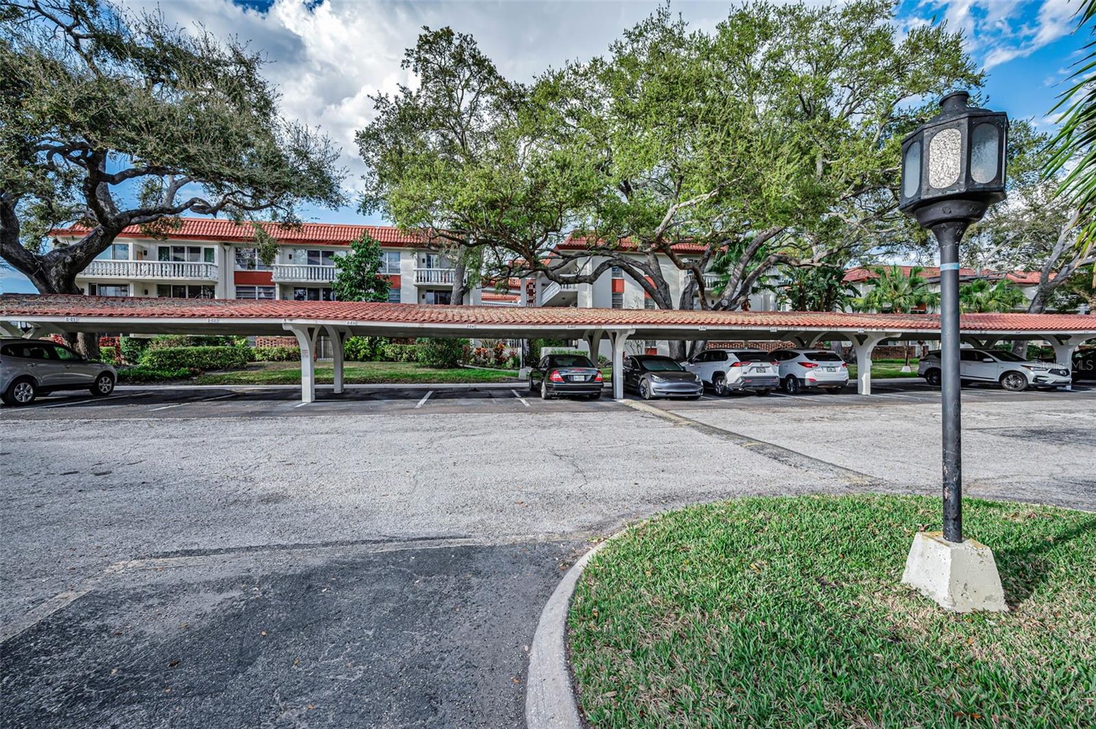 Image 38 of 64 For 1001 Pearce Drive 205