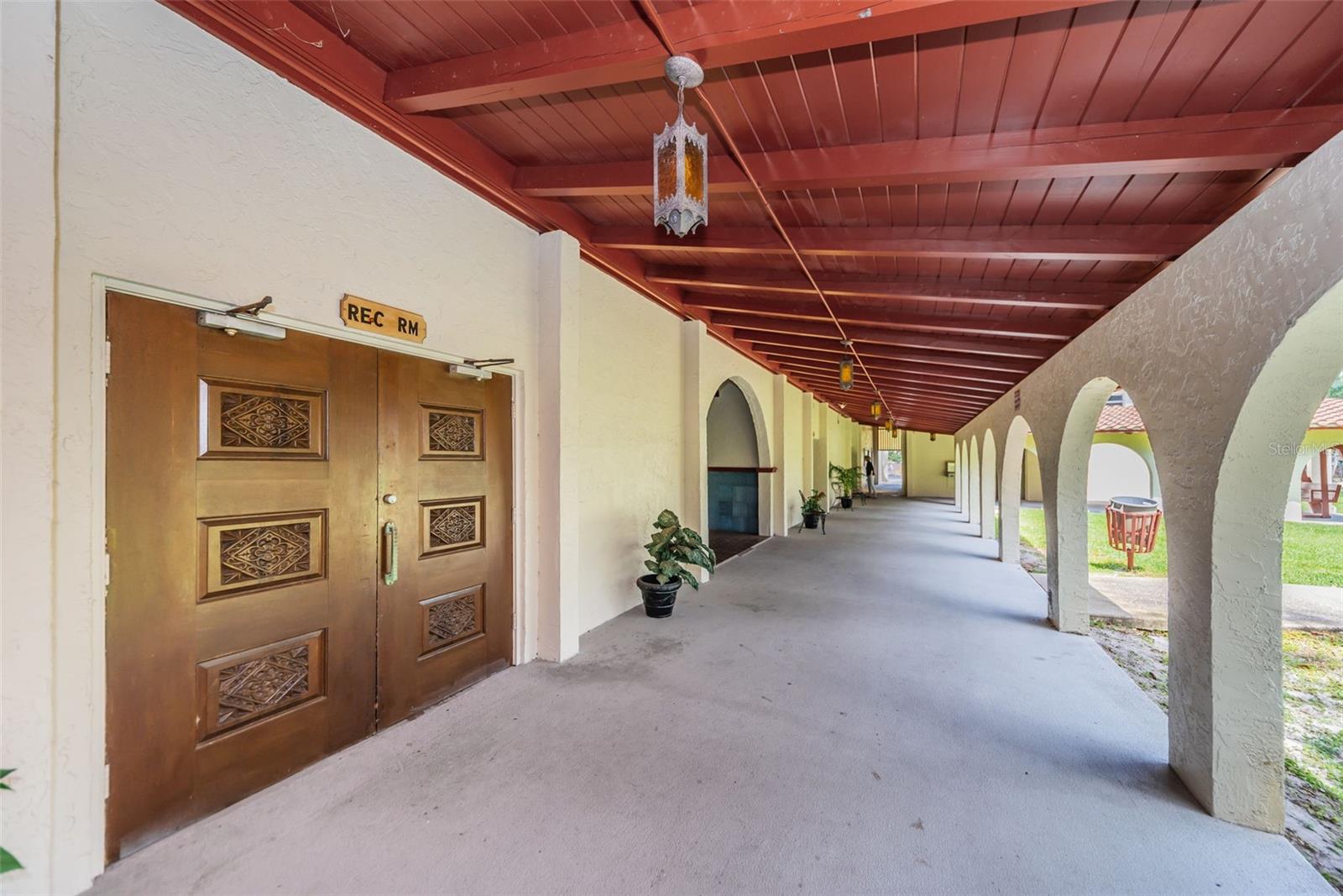 Image 51 of 64 For 1001 Pearce Drive 205