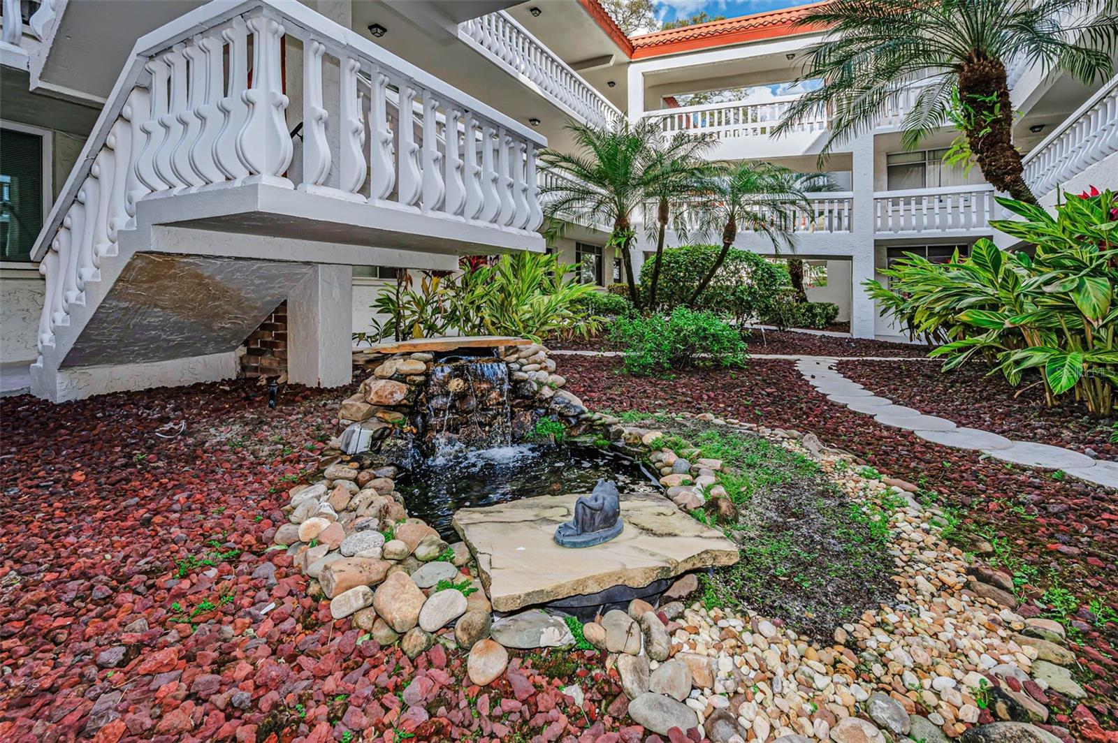 Image 7 of 64 For 1001 Pearce Drive 205