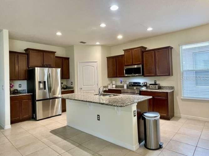 Image 2 of 19 For 8220 Bayview Crossing Drive