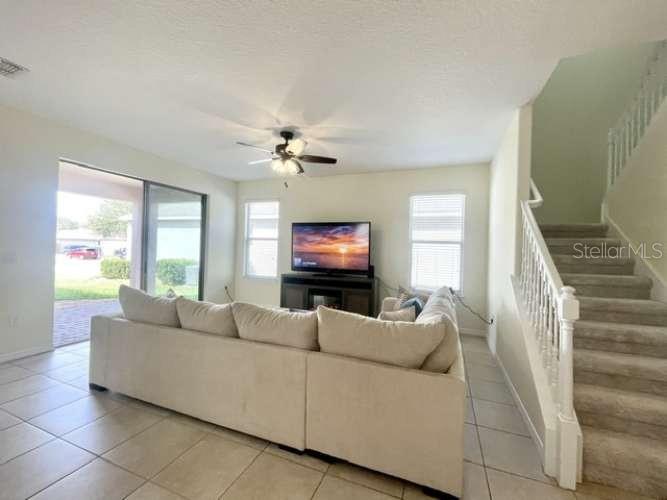 Image 4 of 19 For 8220 Bayview Crossing Drive