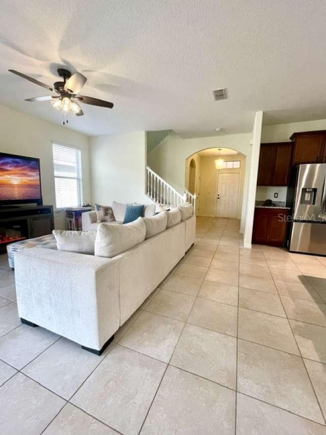 Image 5 of 19 For 8220 Bayview Crossing Drive