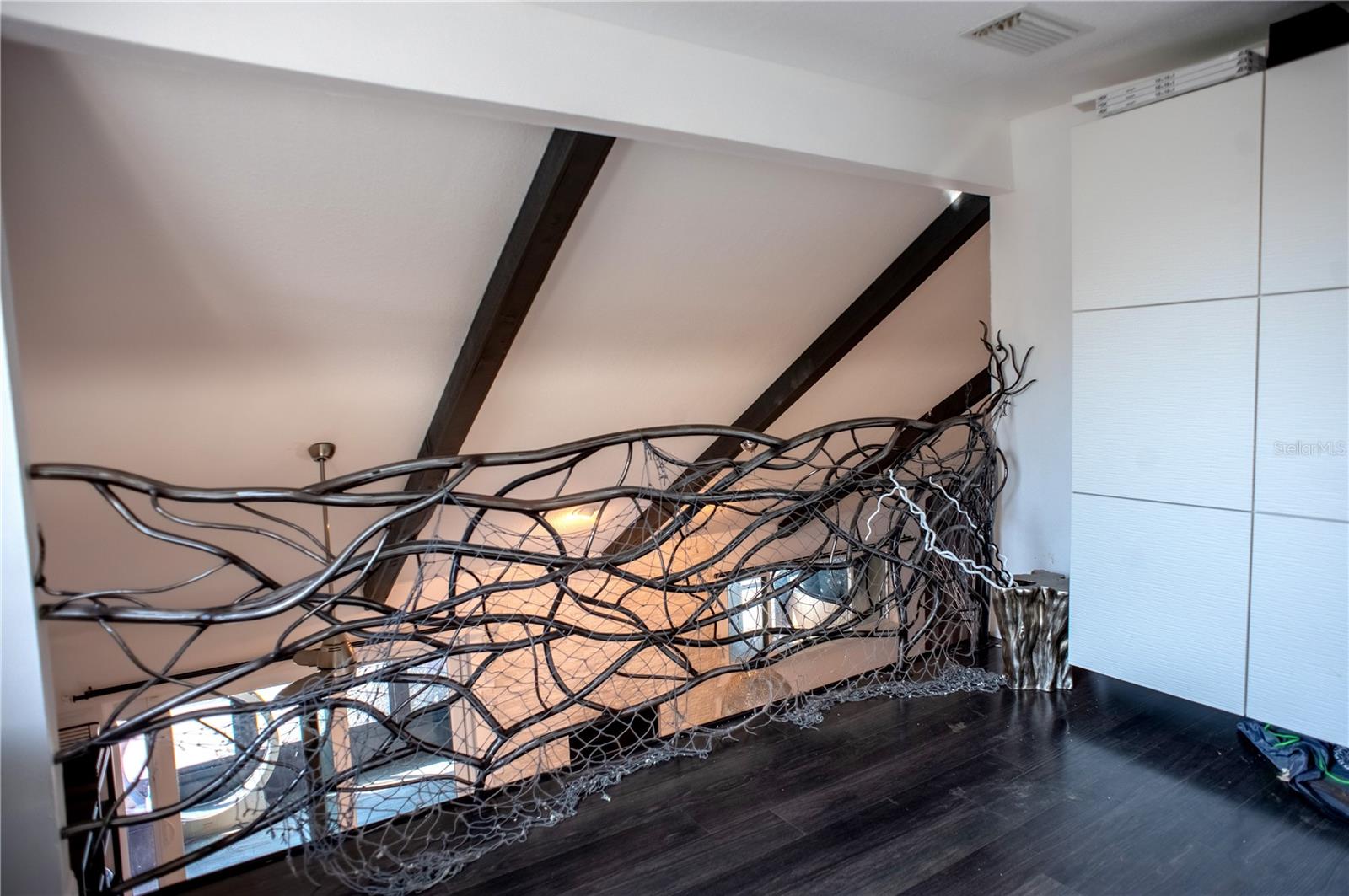 Image 28 of 44 For 6816 Beach Boulevard