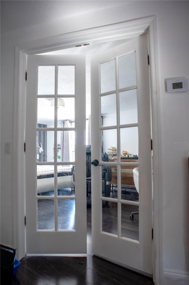 Image 31 of 44 For 6816 Beach Boulevard