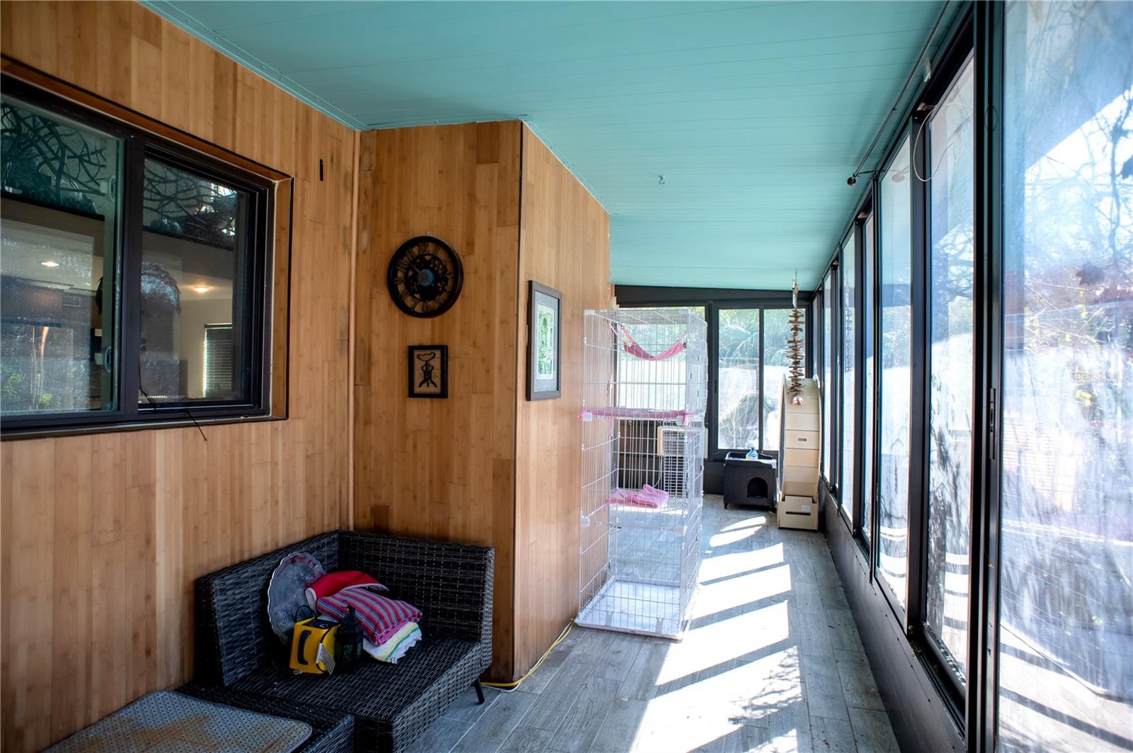 Image 5 of 44 For 6816 Beach Boulevard