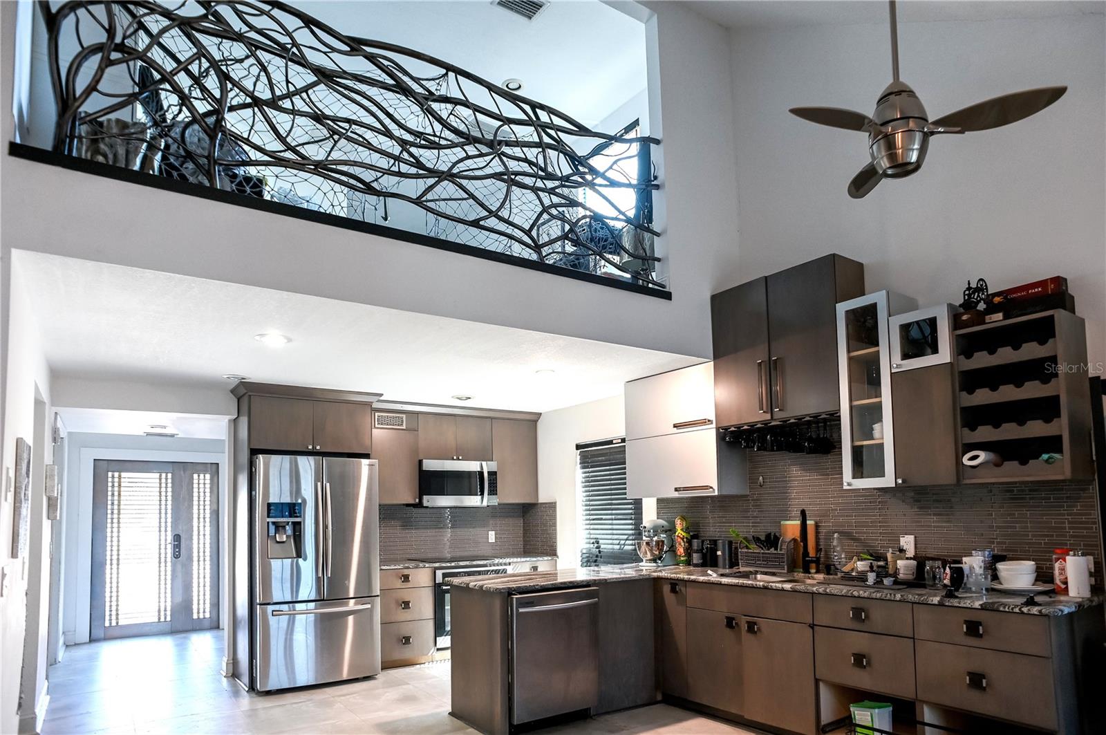 Image 8 of 44 For 6816 Beach Boulevard