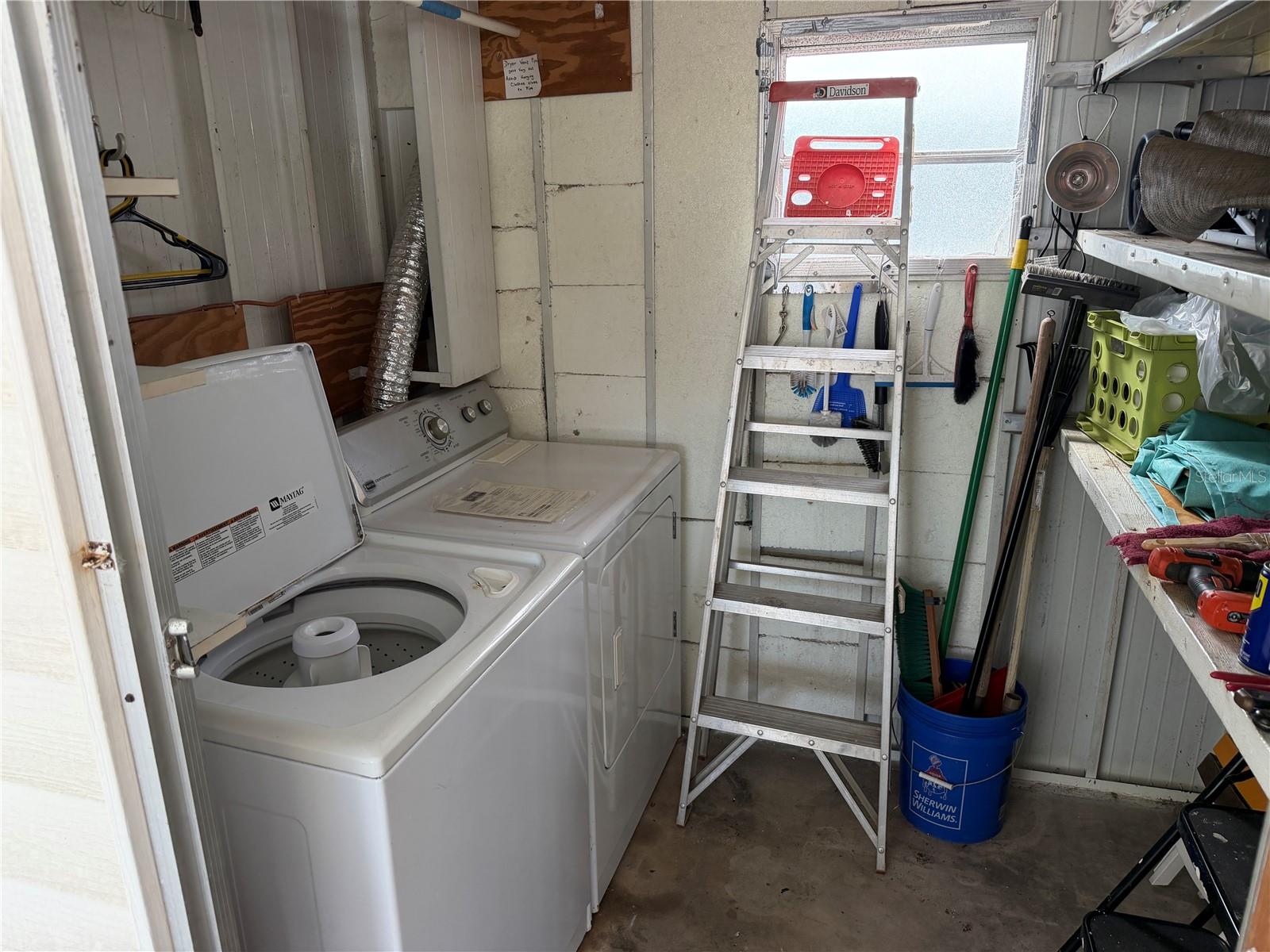 Image 10 of 24 For 37 Pindo Palm Street E