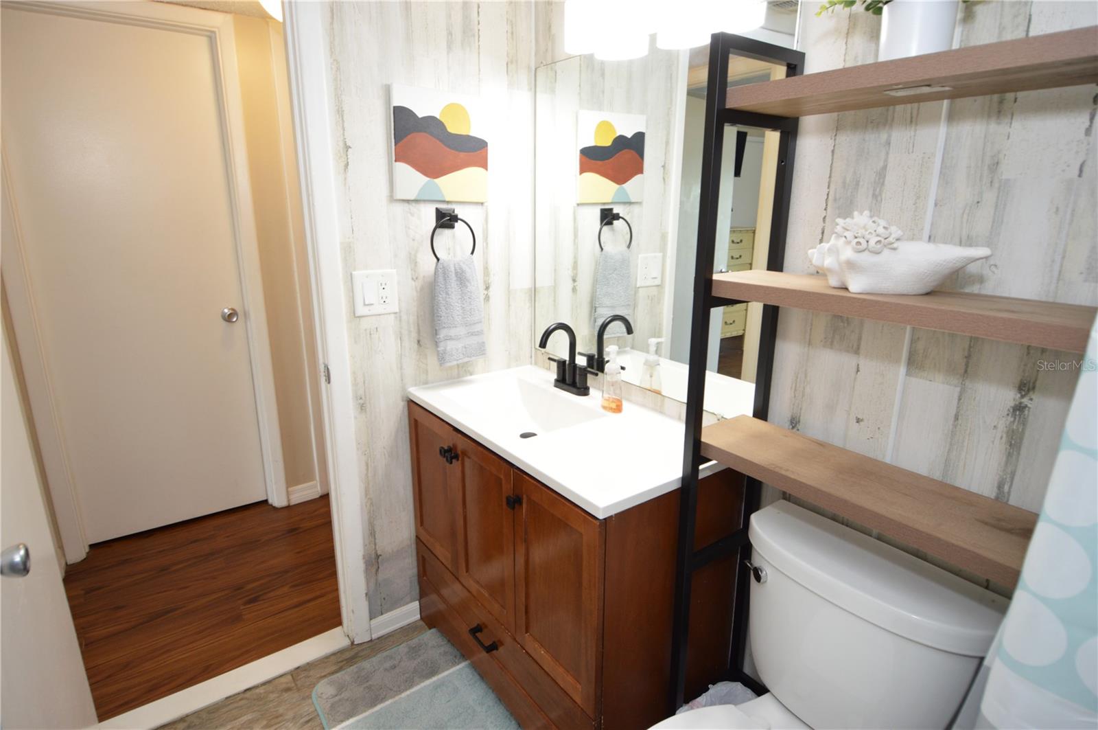 Image 23 of 85 For 12760 Indian Rocks Road 1059