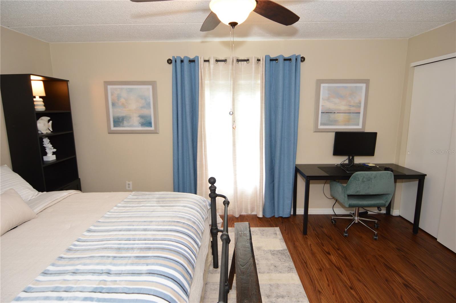 Image 28 of 85 For 12760 Indian Rocks Road 1059