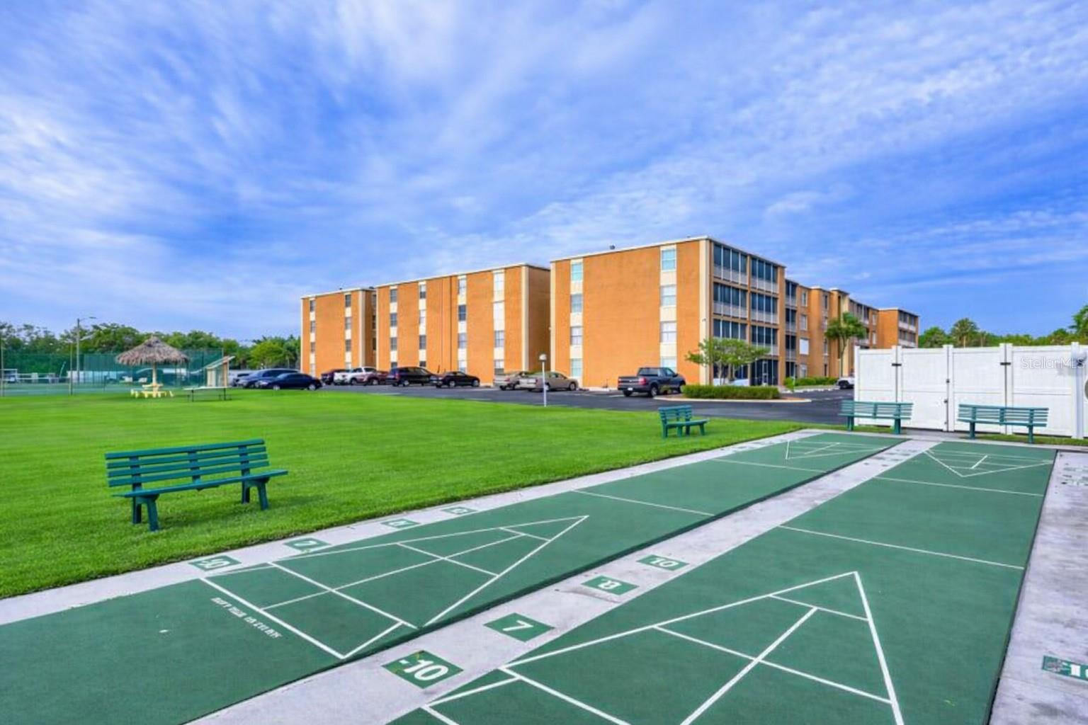 Image 39 of 85 For 12760 Indian Rocks Road 1059