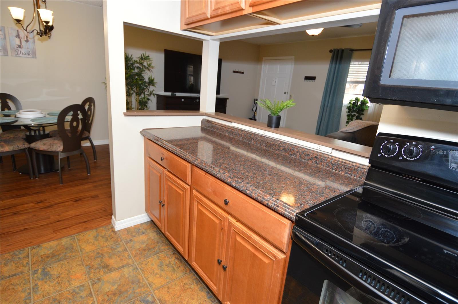 Image 9 of 85 For 12760 Indian Rocks Road 1059