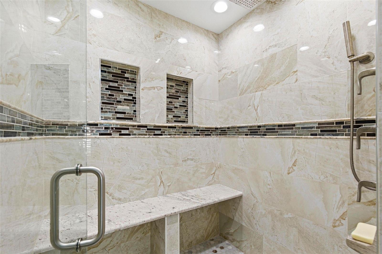 Image 32 of 70 For 6415 Windwood Court