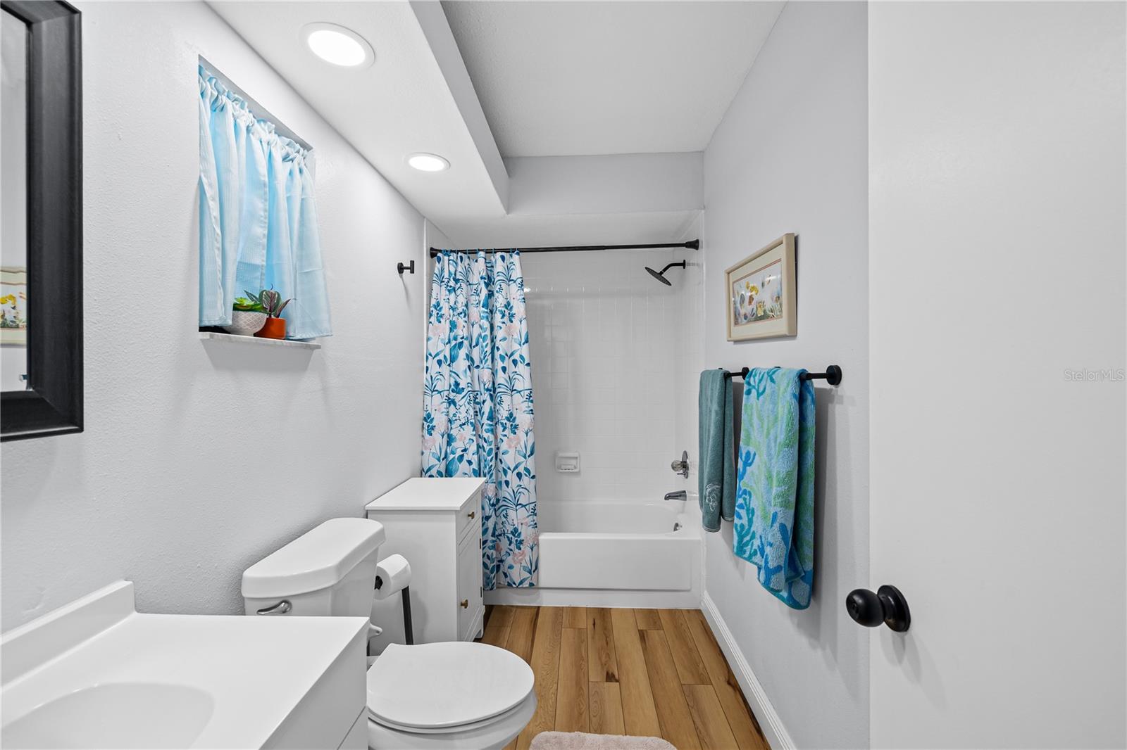 Image 4 of 35 For 4240 Cotton Tail Drive