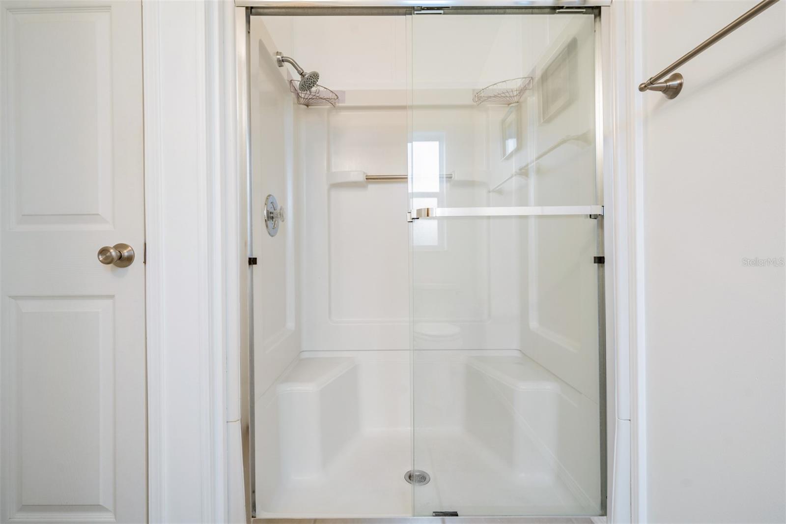 Image 45 of 61 For 37443 Gill Avenue