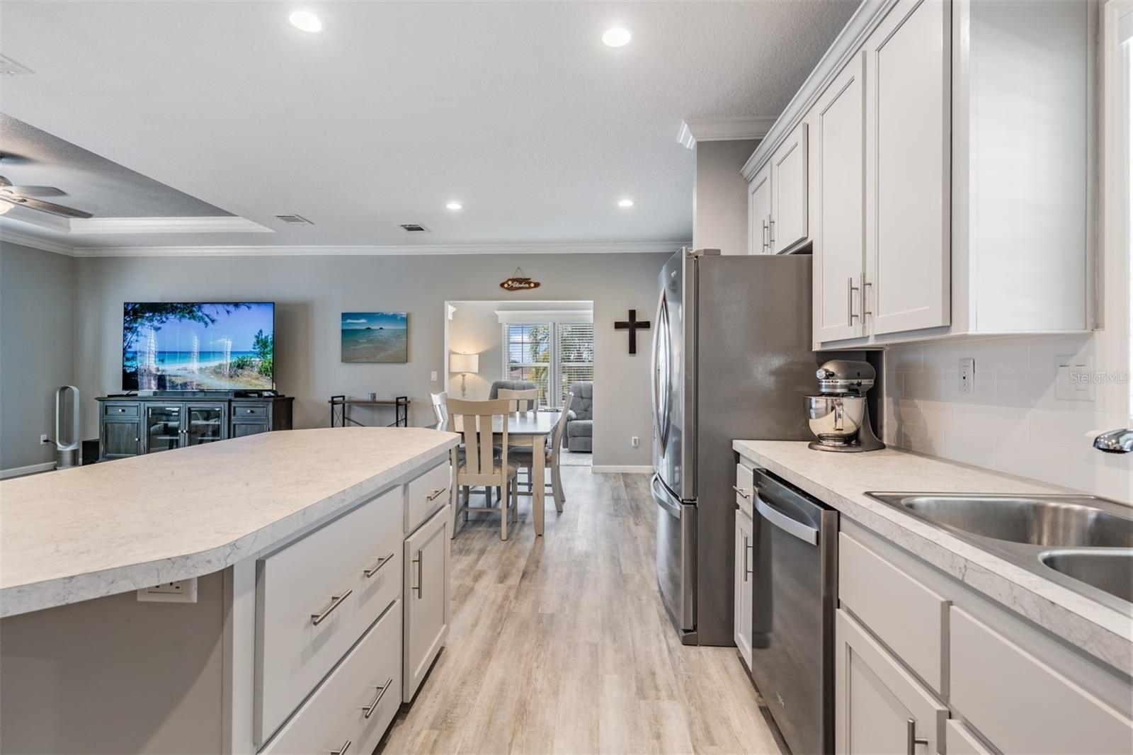 Image 13 of 45 For 7824 Kay Marie Avenue