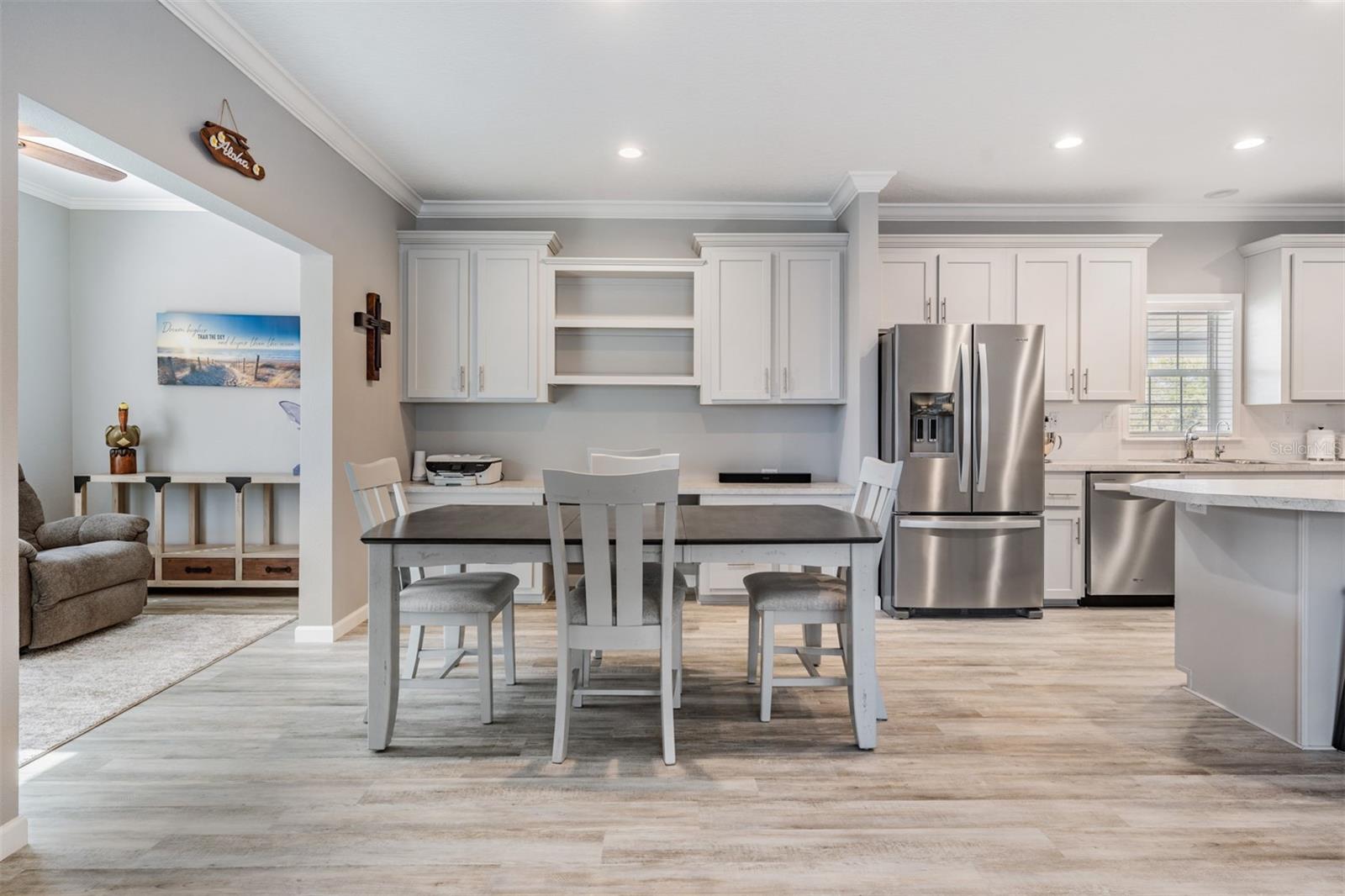 Image 4 of 45 For 7824 Kay Marie Avenue