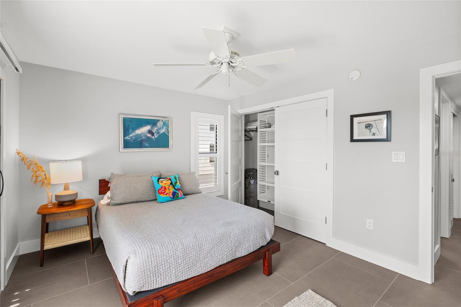 Image 30 of 59 For 950 Palm Avenue 101