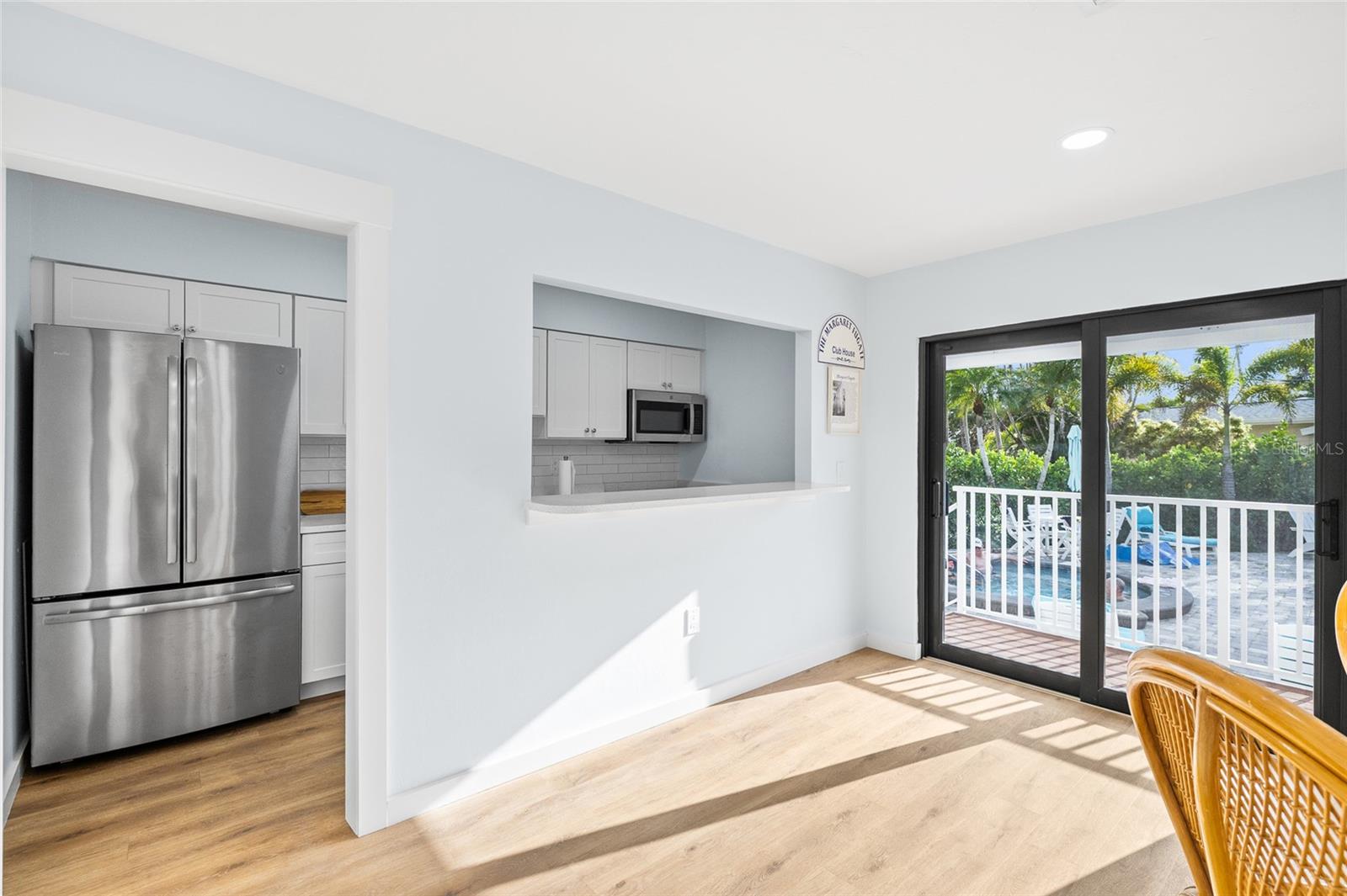 Image 45 of 59 For 950 Palm Avenue 101