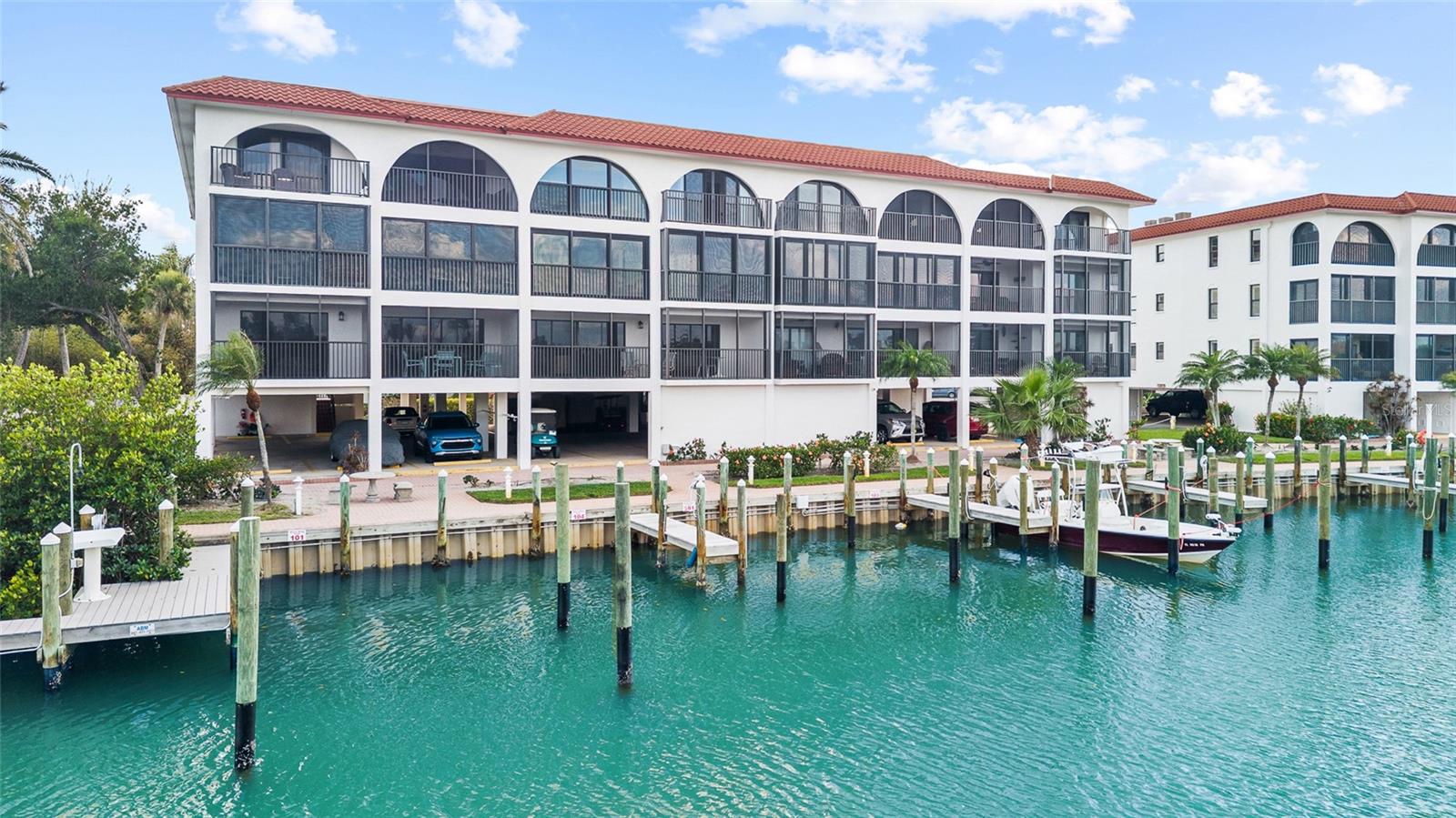 Image 49 of 59 For 950 Palm Avenue 101