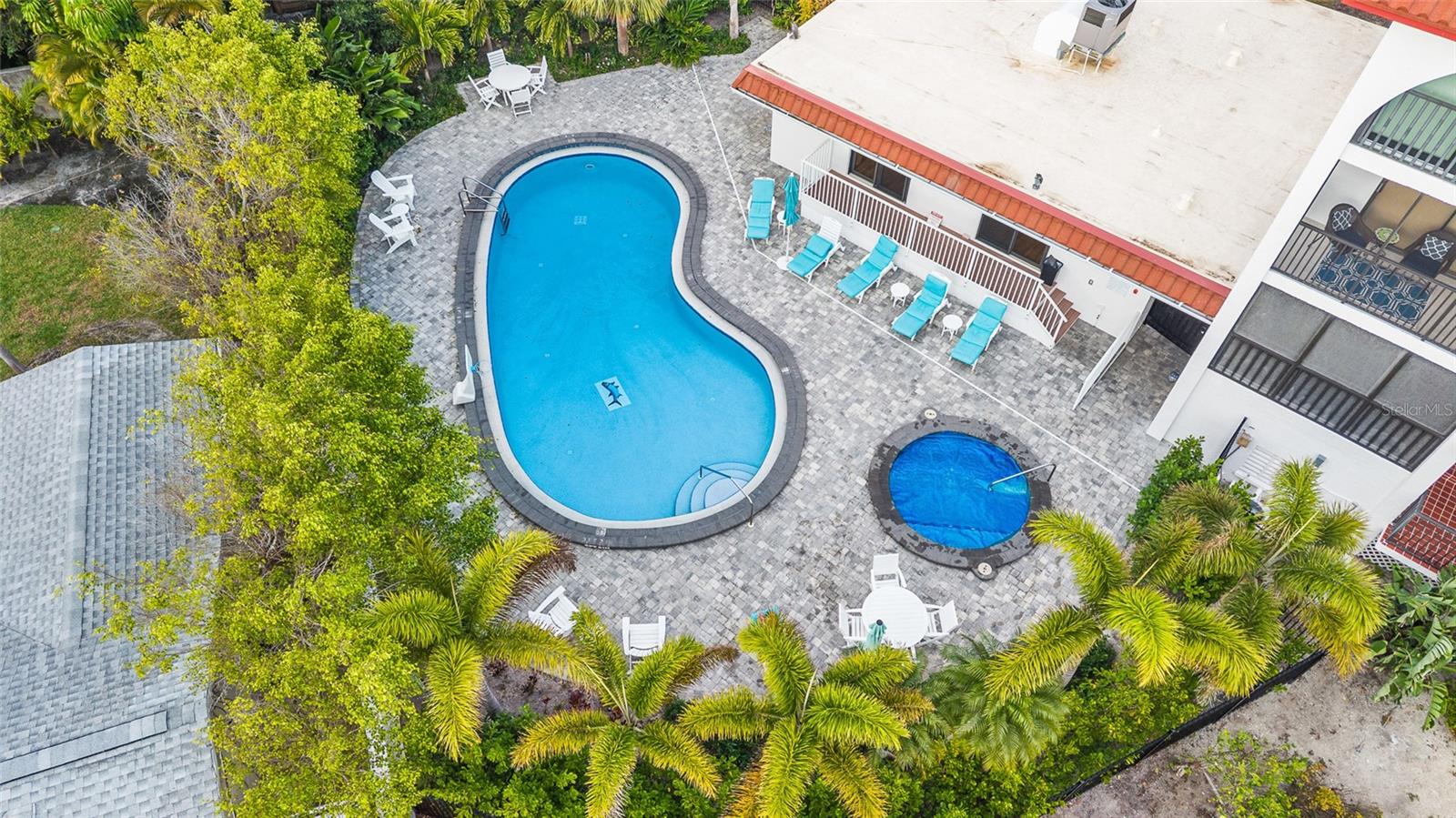 Image 58 of 59 For 950 Palm Avenue 101