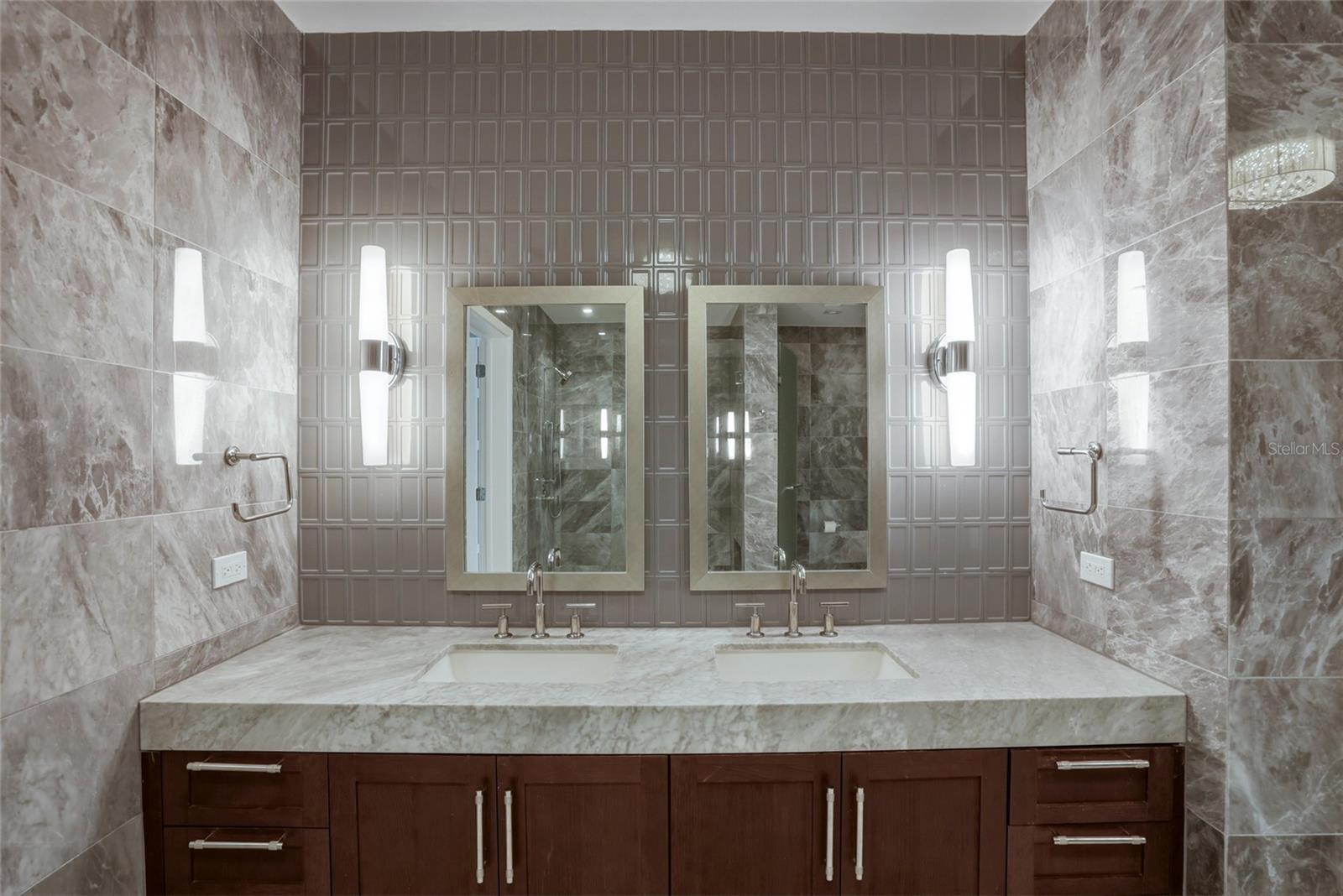 Image 27 of 88 For 3101 Bayshore Boulevard 504