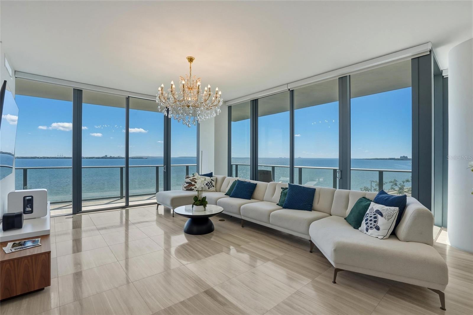 Image 3 of 88 For 3101 Bayshore Boulevard 504