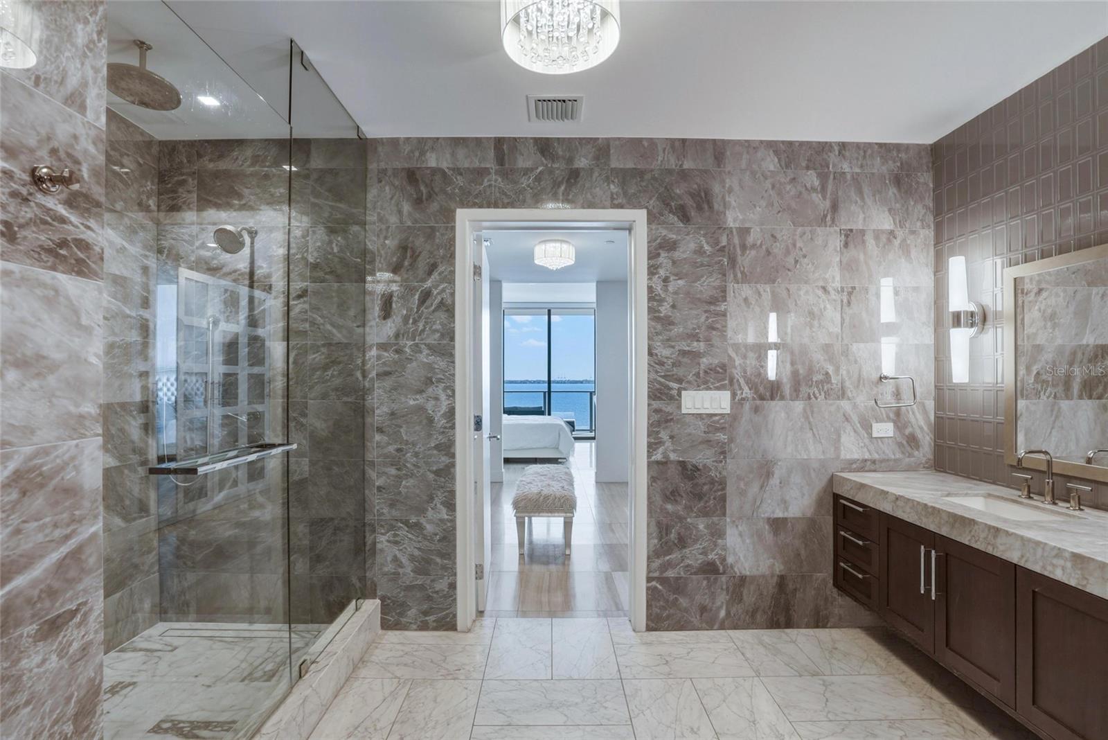 Image 30 of 88 For 3101 Bayshore Boulevard 504