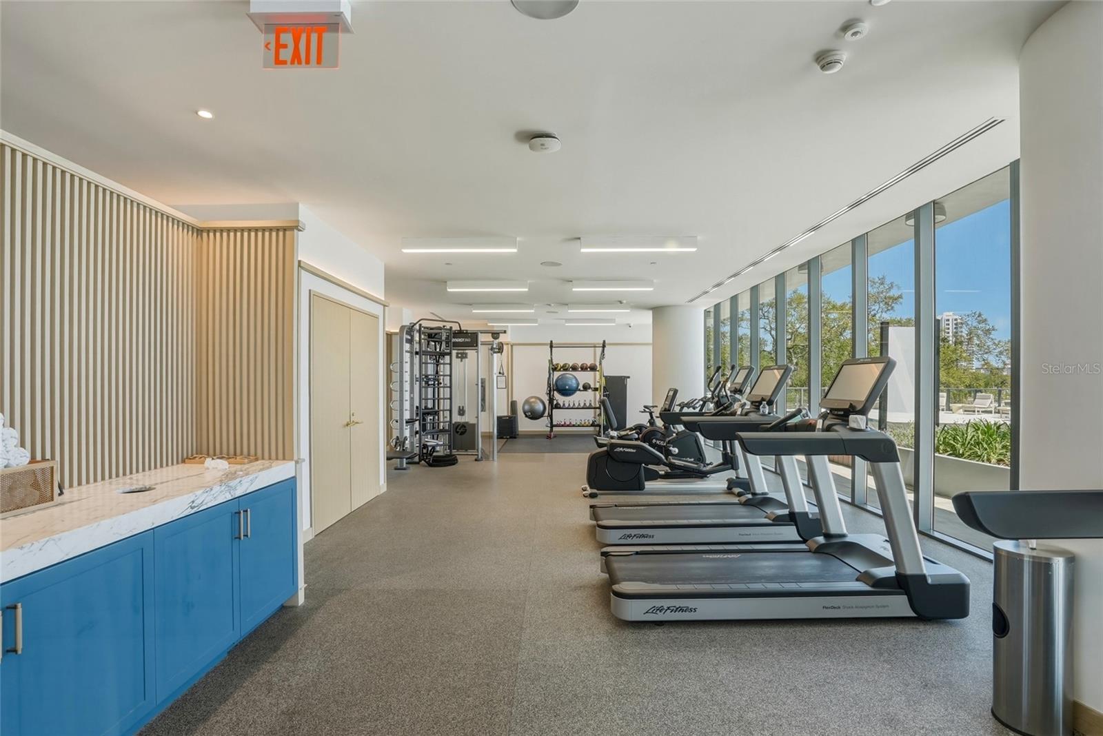 Image 65 of 88 For 3101 Bayshore Boulevard 504