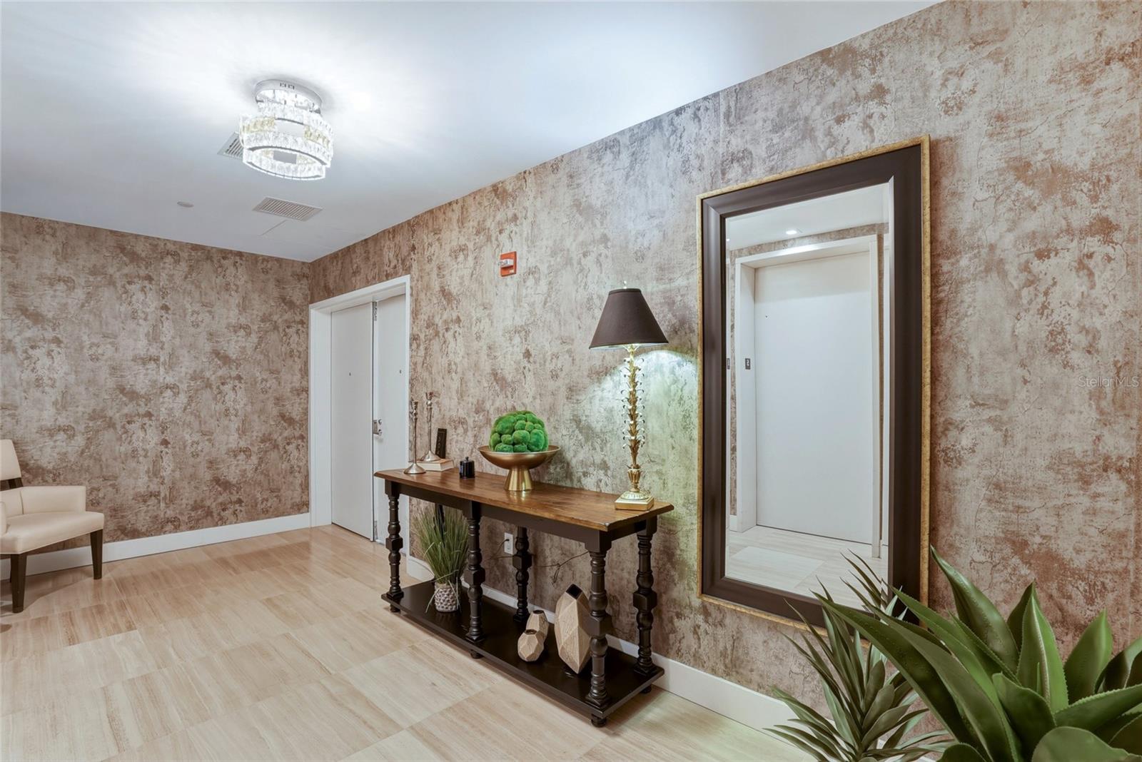 Image 9 of 88 For 3101 Bayshore Boulevard 504