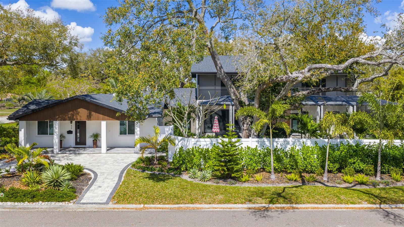 Details for 639 43rd Avenue N, ST PETERSBURG, FL 33701