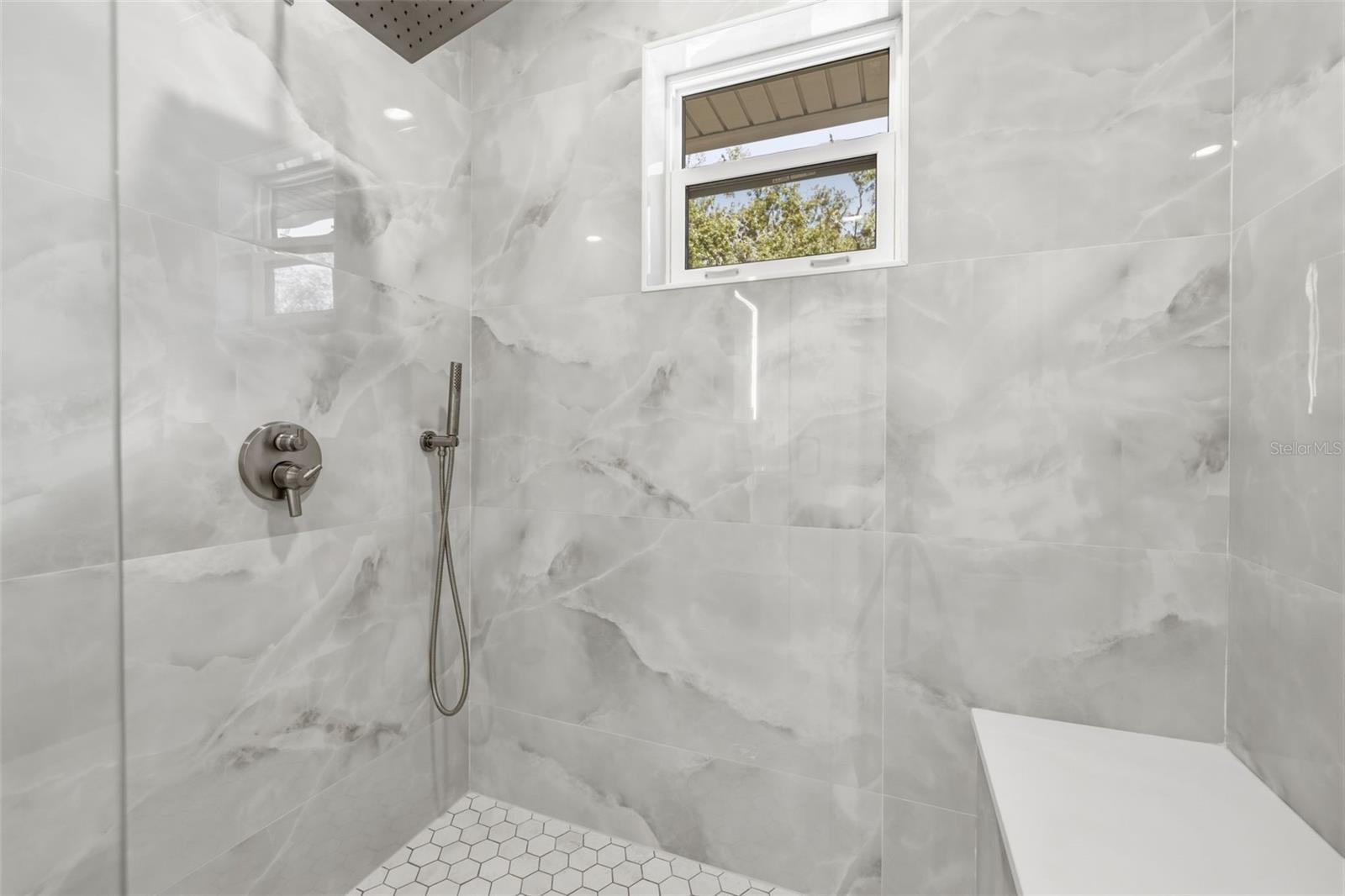 Image 32 of 99 For 639 43rd Avenue N