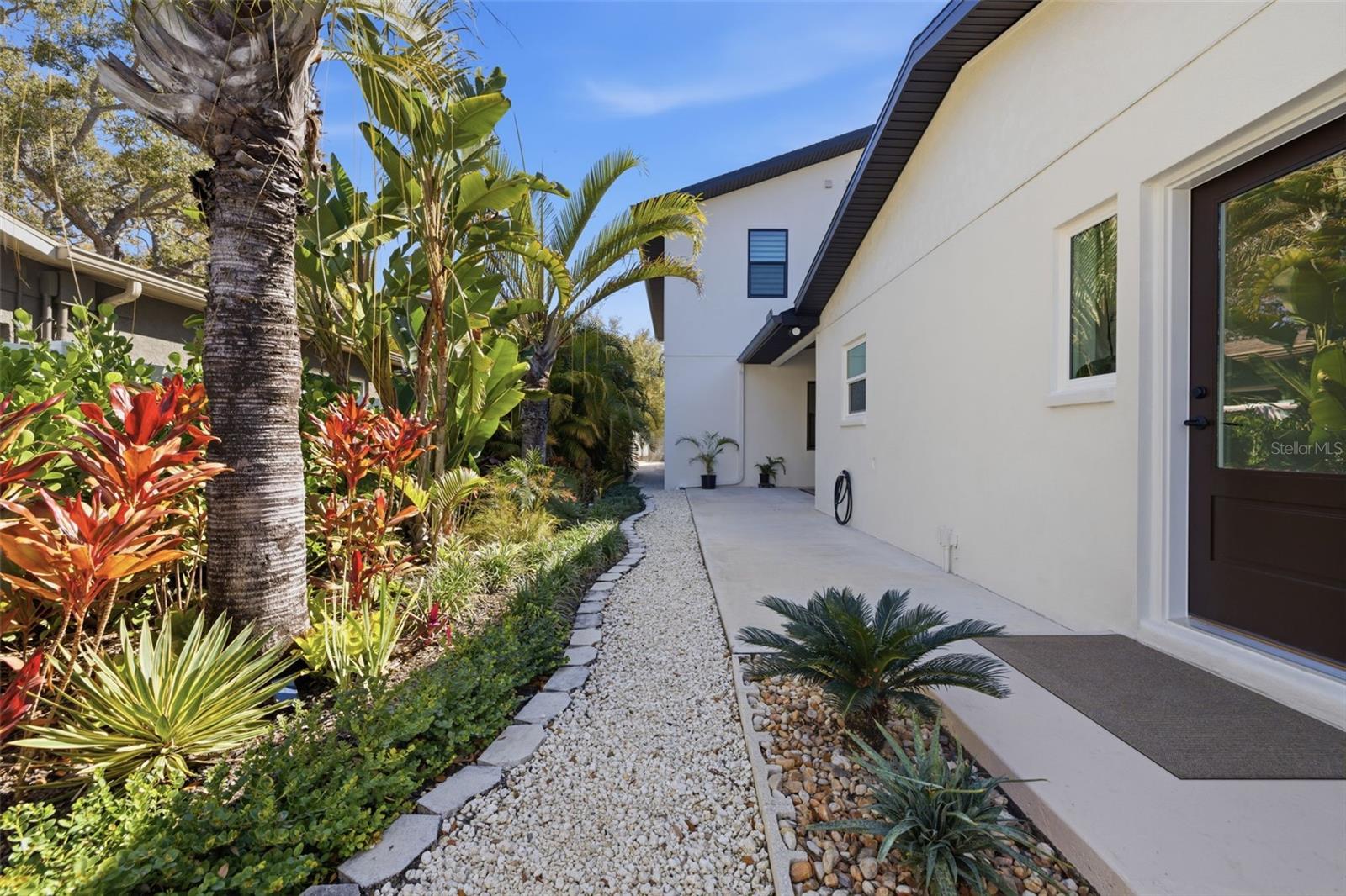 Image 48 of 99 For 639 43rd Avenue N