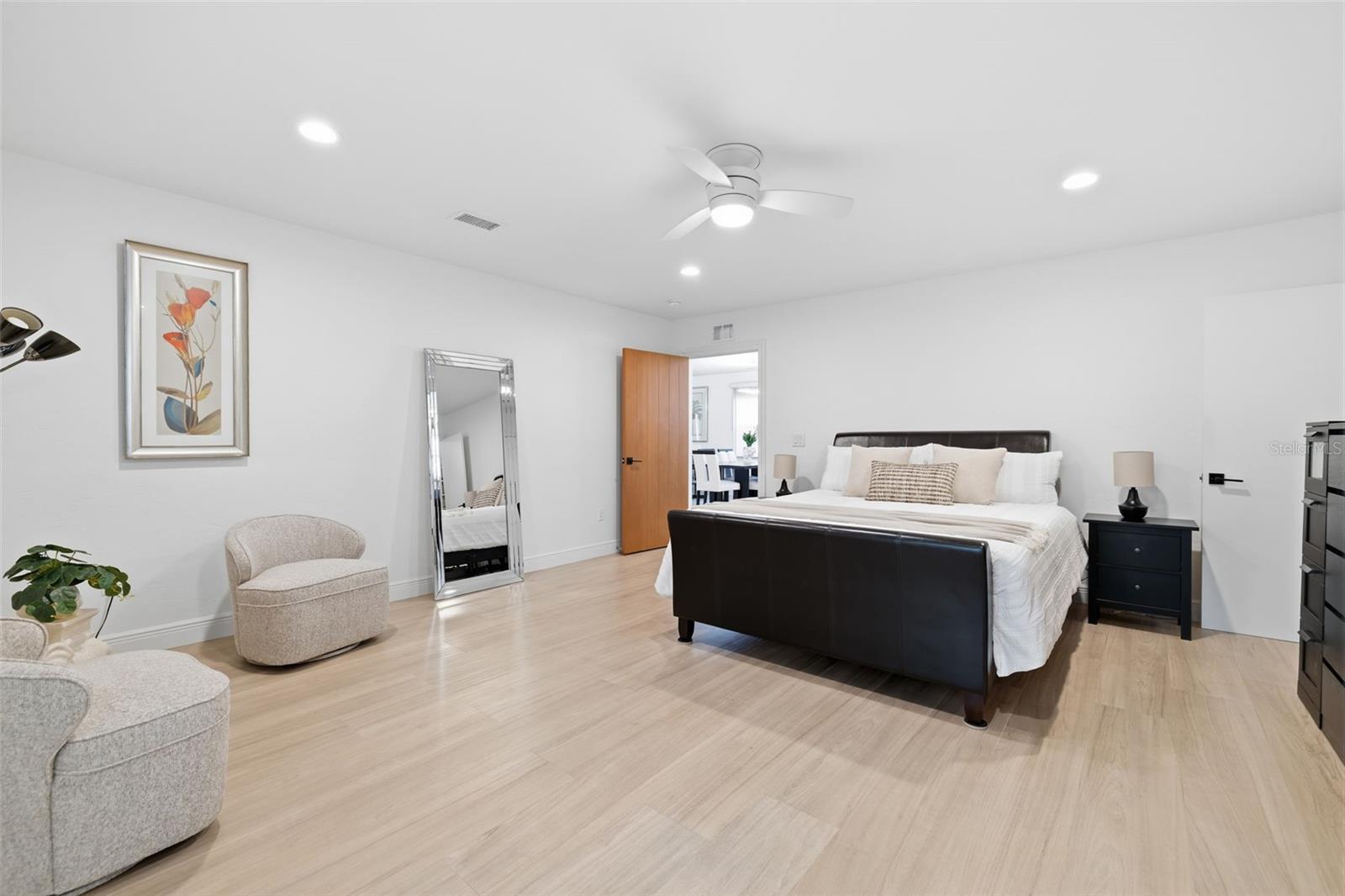 Image 75 of 99 For 639 43rd Avenue N