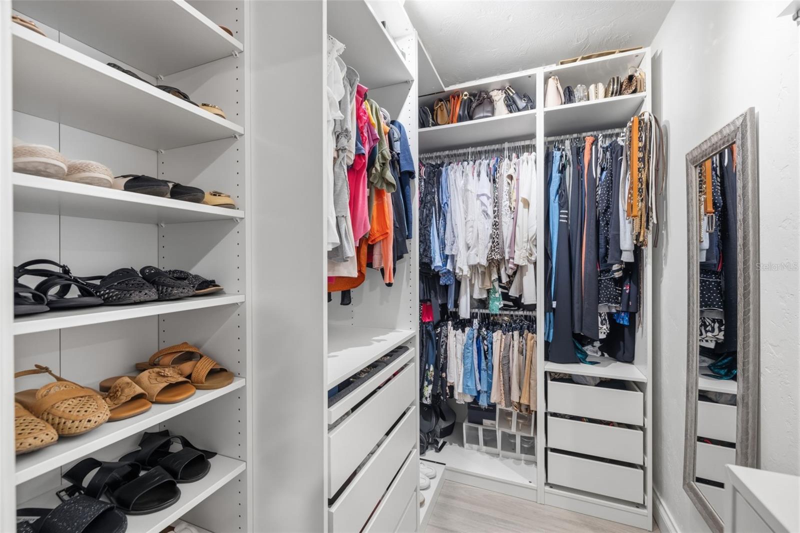 Image 77 of 99 For 639 43rd Avenue N