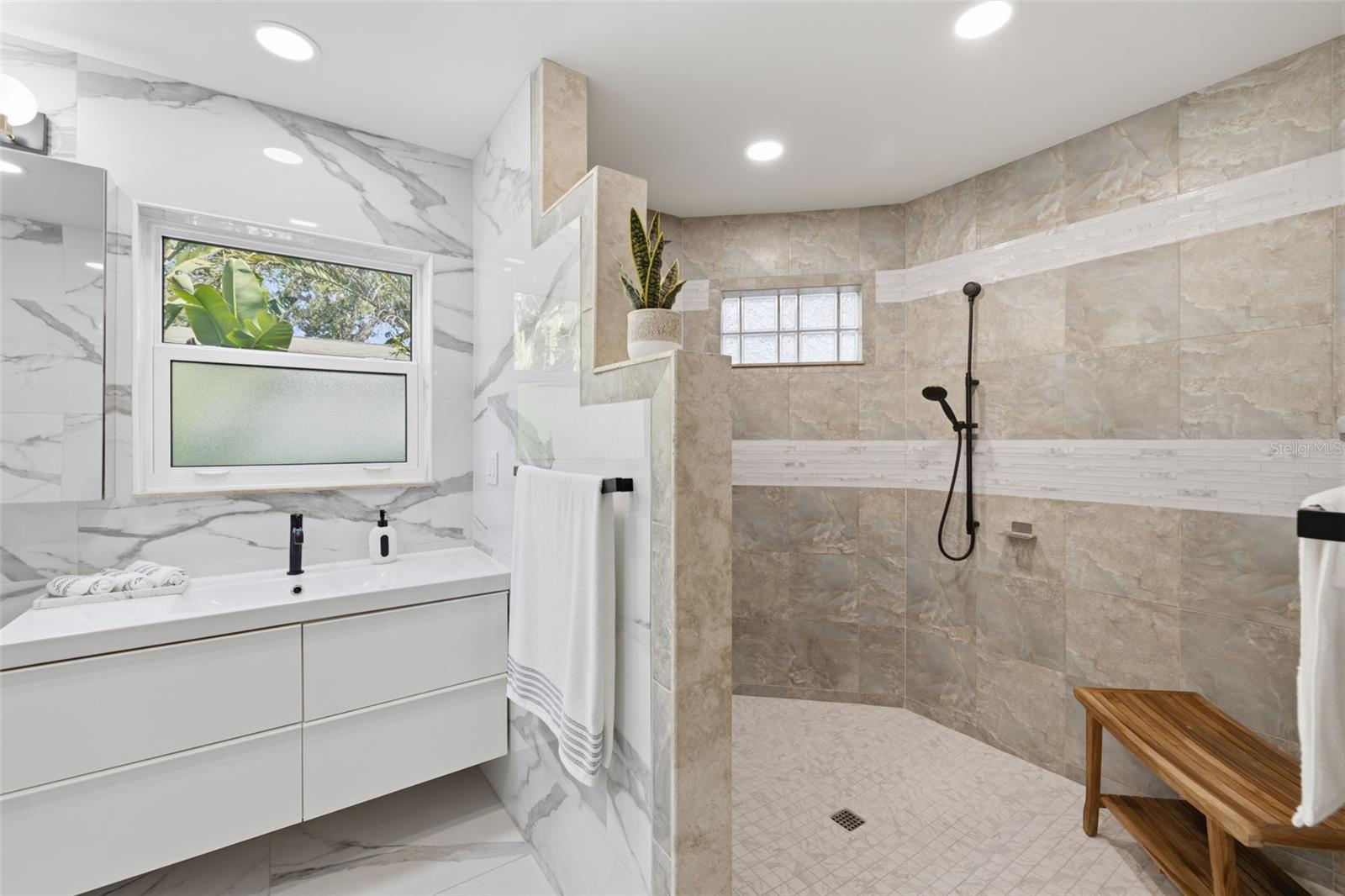 Image 79 of 99 For 639 43rd Avenue N