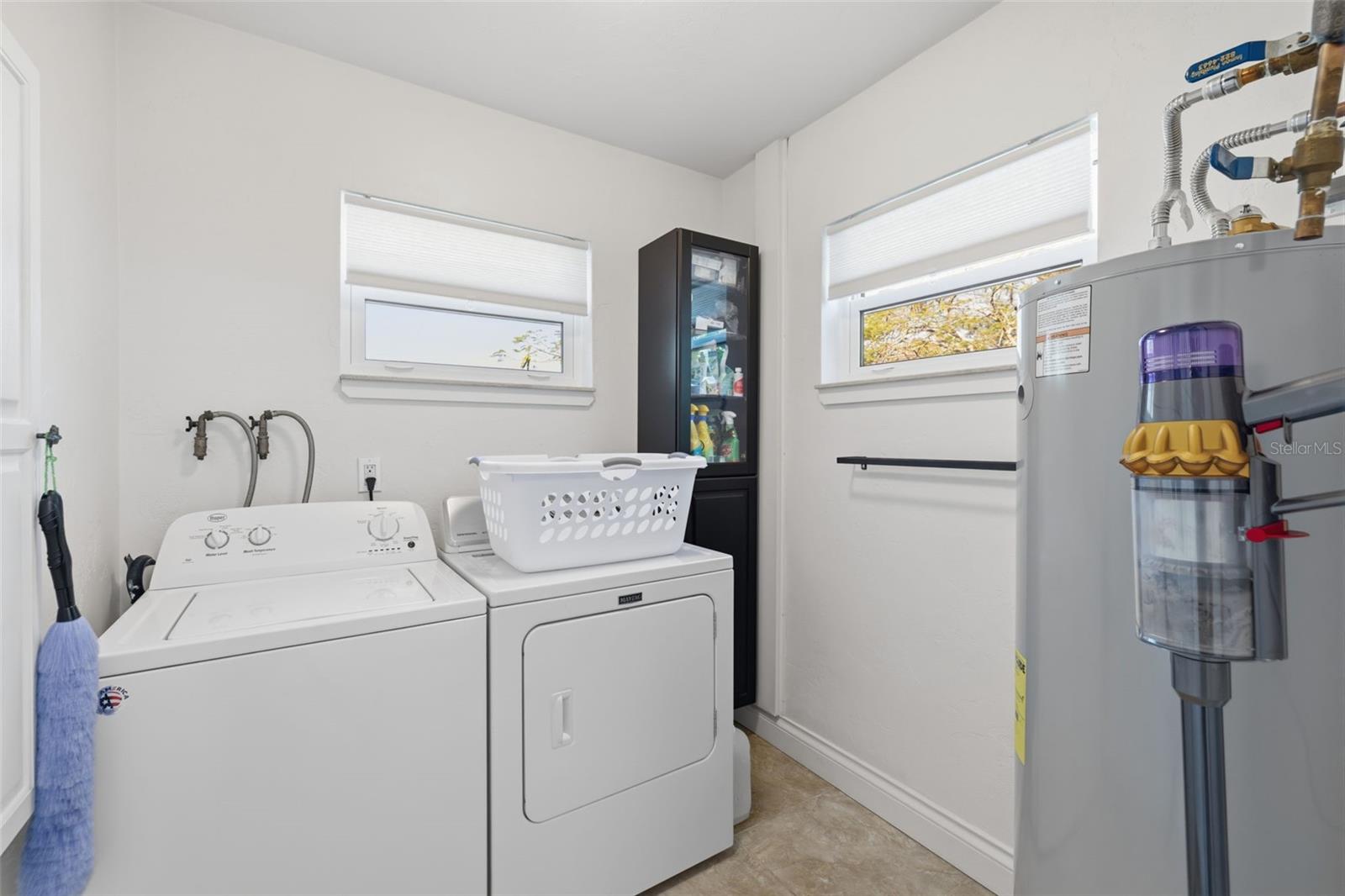 Image 82 of 99 For 639 43rd Avenue N