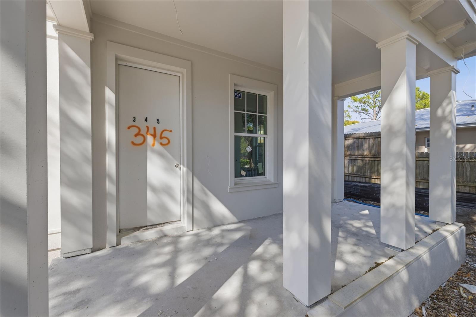 Image 6 of 37 For 345 11th Avenue Ne