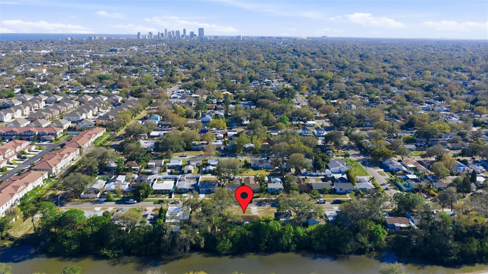 Listing photo id 40 for 737 53rd Terrace N