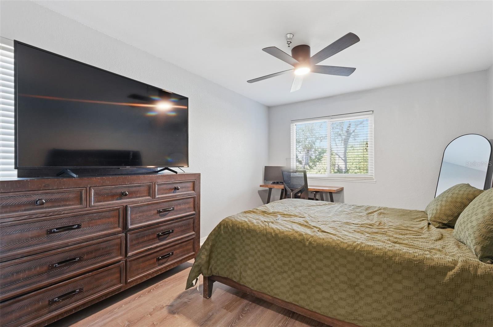 Image 12 of 23 For 10265 Gandy Boulevard N 1415