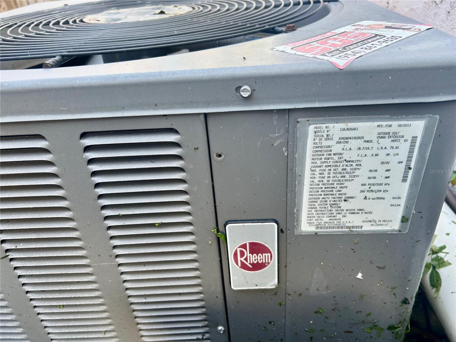 Image 16 of 18 For 1630 Van Buren Street