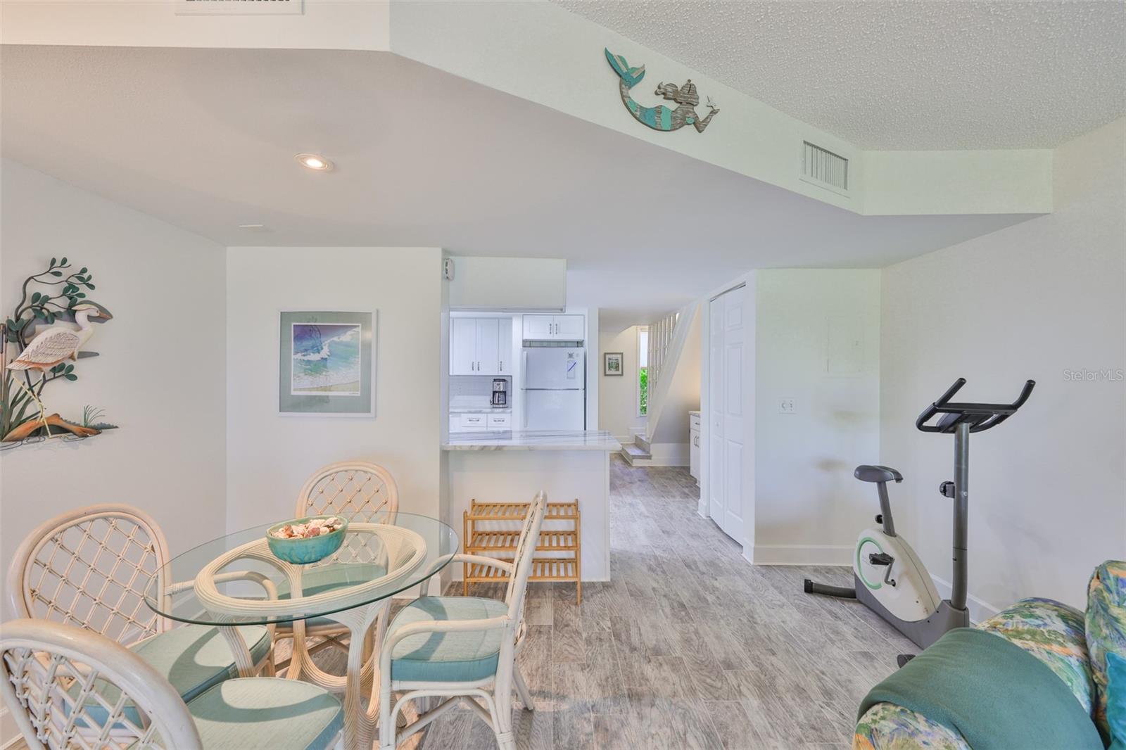 Image 10 of 33 For 1028 Apollo Beach Boulevard 8