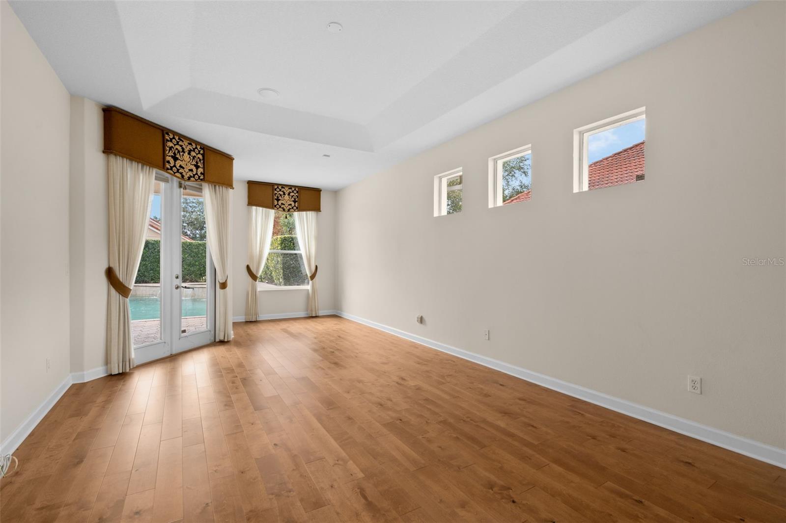 Listing photo id 24 for 1950 Elkhorn Court