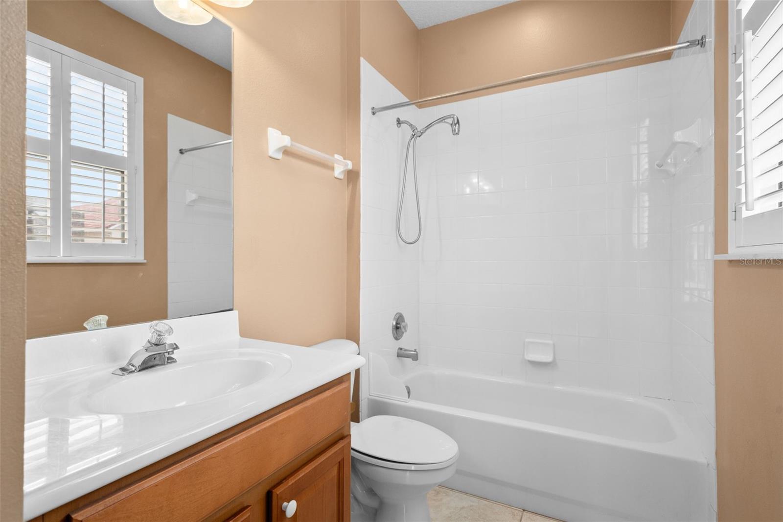 Listing photo id 36 for 1950 Elkhorn Court